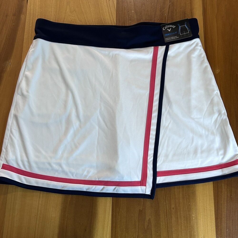 Callaway Women’s Golf Skort. Large. New With Tags.